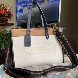 LIKE NEW Authentic Coach Color Block Bag